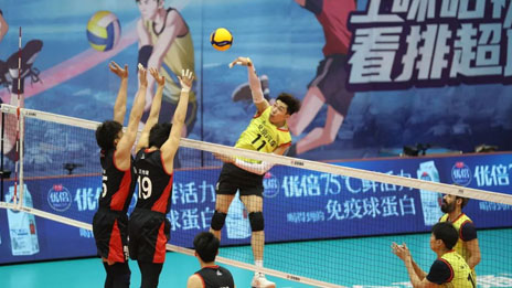 十戰(zhàn)全勝！我們是冠軍！ 北汽男排勇奪2020-2021賽季中國(guó)男排超級(jí)聯(lián)賽冠軍